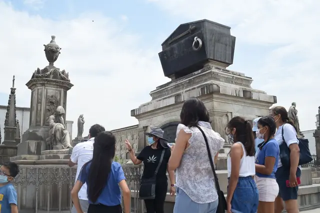 Cementerio Presbítero Maestro