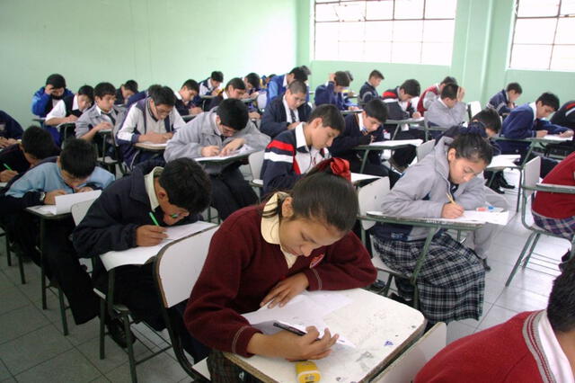 Año Escolar 2025