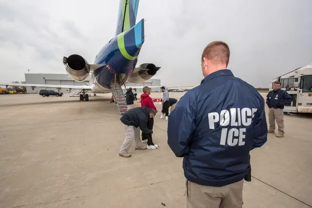 El personal de Operaciones Aéreas de ICE respondió sobre el traslado de los inmigrantes deportados.