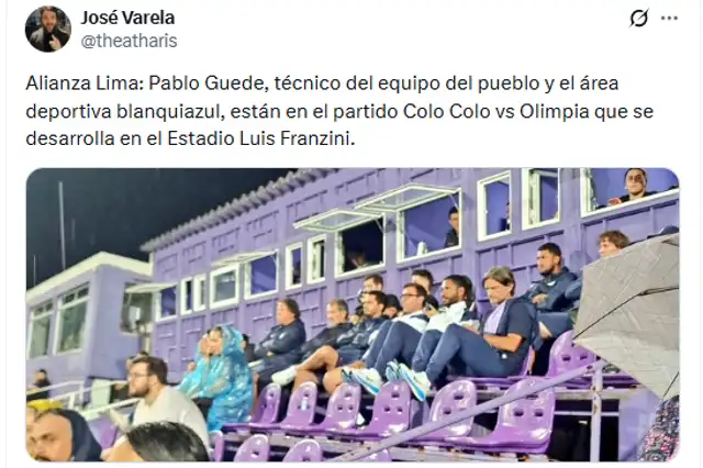  Pablo Guede viendo el Colo Colo vs Olimpia | José Varela   