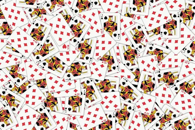 ¿Dónde está el '4' de corazones? ¿Dónde está el '4' de corazones?