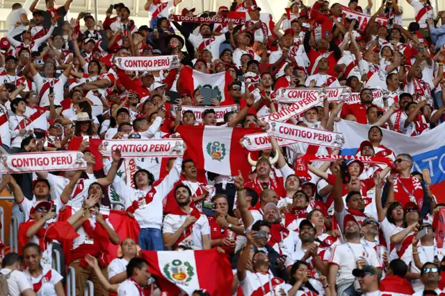 hinchada peruana hinchada peruana