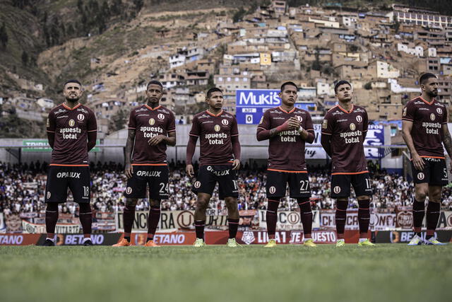 Universitario