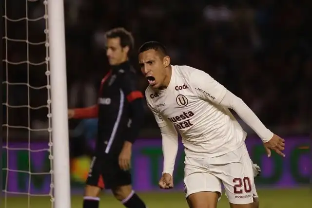 Alex Valera ante FBC Melgar en Arequipa Alex Valera ante FBC Melgar en Arequipa