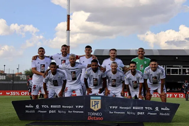 Deportivo Riestra Deportivo Riestra