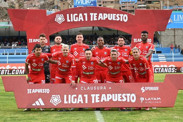 Cienciano quiere hacerse fuerte ante Universitario como local   