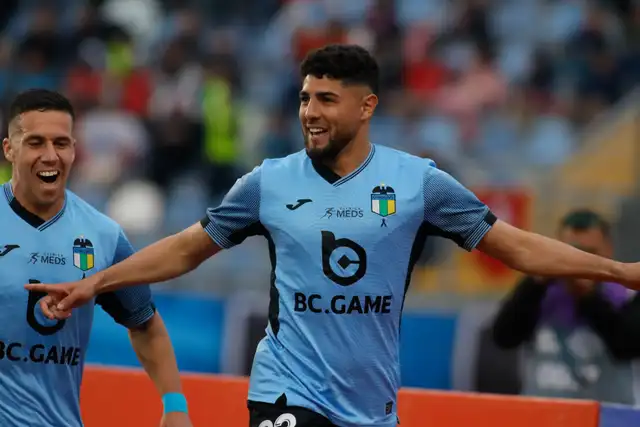 Maximiliano Romero Maximiliano Romero