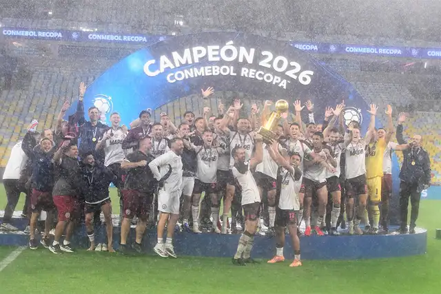 Carlos Compagnucci, Lanús Carlos Compagnucci, Lanús