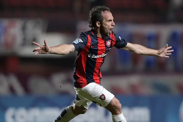 Exjugador de San Lorenzo no oculta su felicidad con la llegada de Guede.  