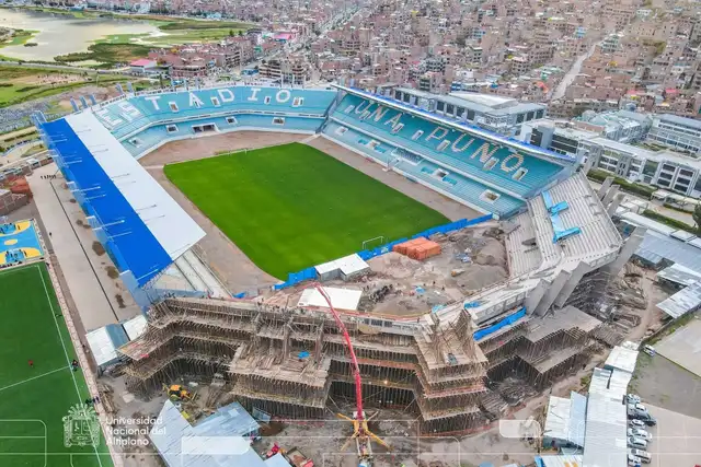 Estadio Monumental de la Universidad Nacional del Altiplano.