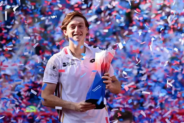 Ignacio Buse es campeón del ATP de Hamburgo Ignacio Buse es campeón del ATP de Hamburgo