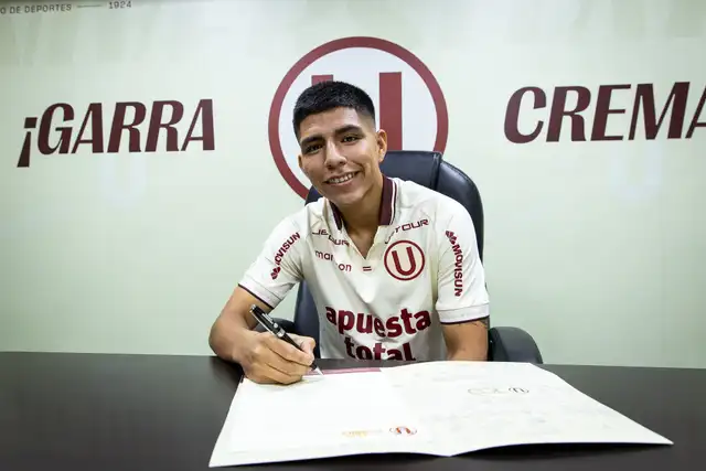 Piero Quispe firmó con Universitario hasta 2027 Piero Quispe firmó con Universitario hasta 2027