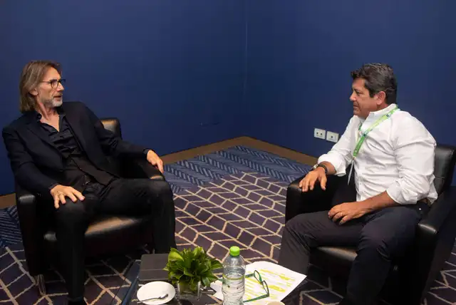 Diego Cavero Belaunde con Ricardo Gareca.