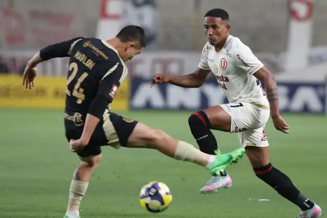 Universitario vs Cusco FC