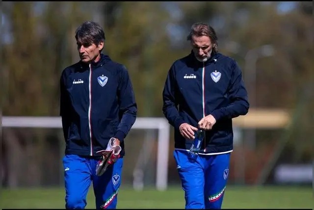 Óscar Ibáñez con Ricardo Gareca