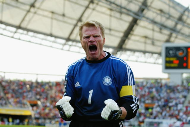  Oliver Khan mejor jugador en Corea-Japón 2002.   