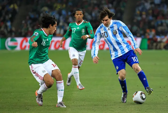 Lionel Messi vs. México Lionel Messi vs. México