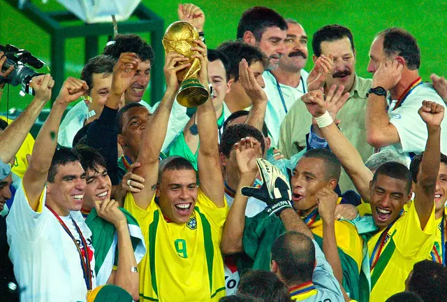 Brasil campeón de mundo en Corea-Japón 2002. Brasil campeón de mundo en Corea-Japón 2002.
