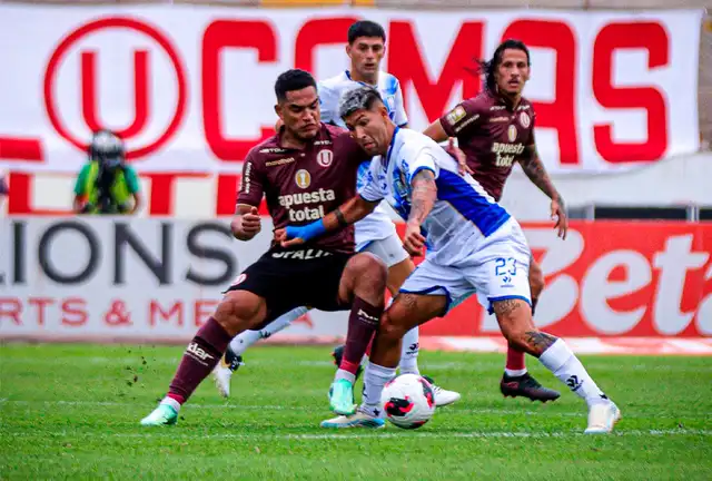 Universitario de Deportes, Alianza Atlético