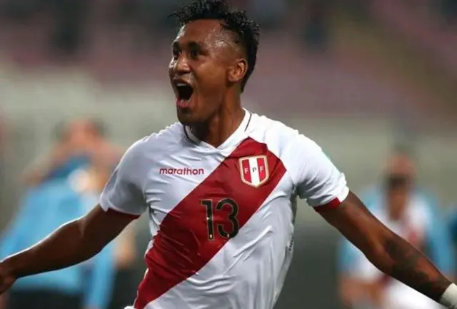 Renato Tapia tras anotarle un gol a Uruguay con Perú. Renato Tapia tras anotarle un gol a Uruguay con Perú.