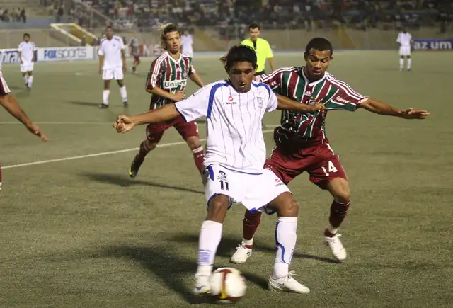 Fluminense, Alianza Atlético