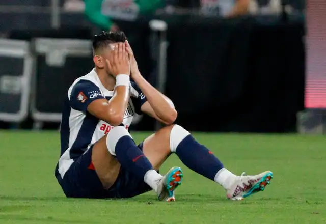 Carlos Zambrano Alianza Lima 