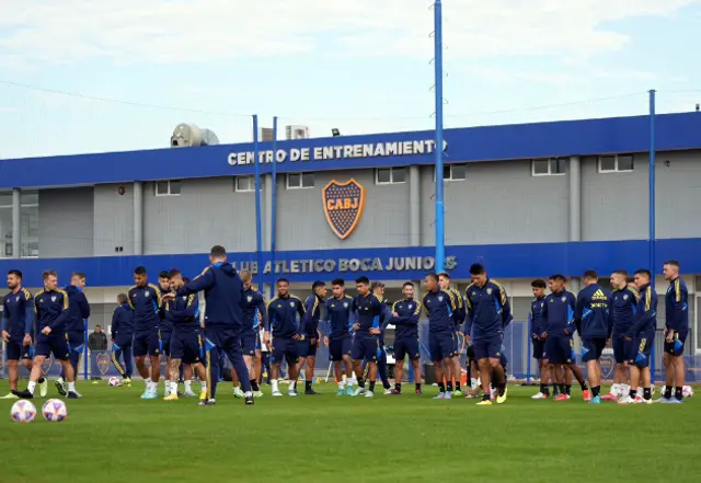 Boca Juniors cumple una nueva jornada de entrenamiento.   