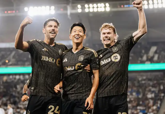 Jacob Shaffelburg juega en el equipo del Heung-min Son
