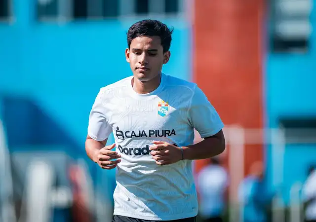 Jhilmar Lora, Sporting Cristal