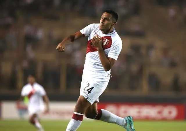 Alex Valera, Selección Peruana Alex Valera, Selección Peruana