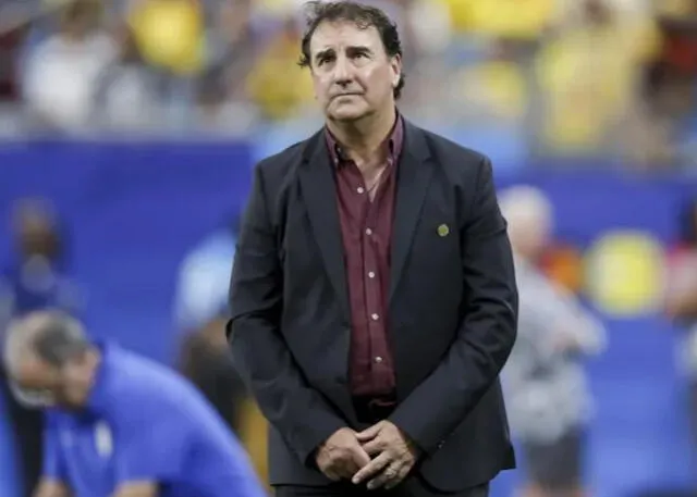 Néstor Lorenzo luchará por los tres puntos en casa ante Perú | Foto: EFE    