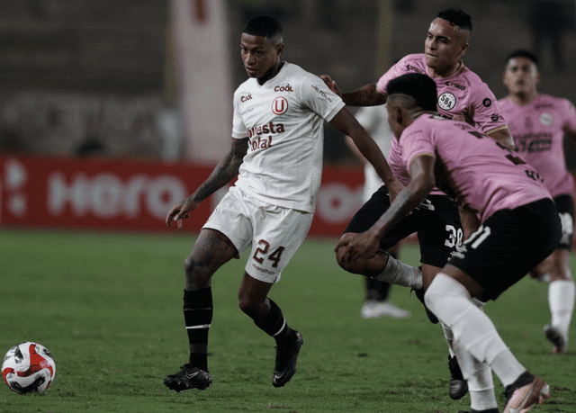 Universitario vs Sport Boys