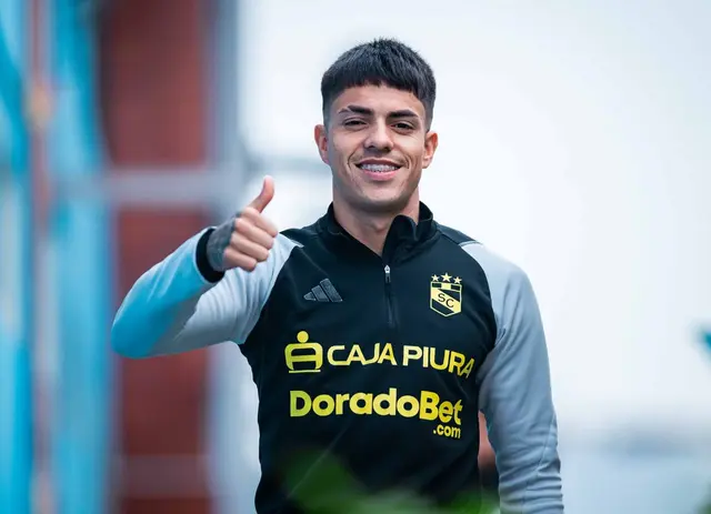 Santiago González
