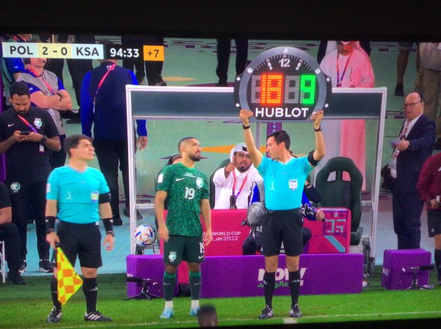 El blooper de Kevin Ortega en Polonia vs. Arabia Saudita.