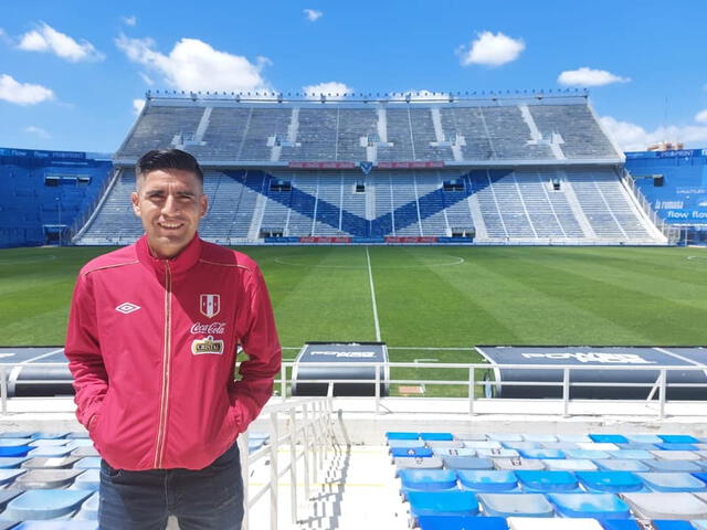 Edwin Retamoso en el estadio de Vélez Sarsfield.   