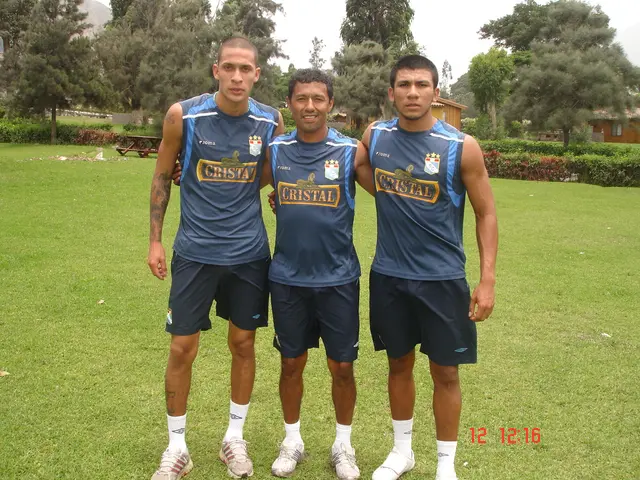  <strong>Héctor Cruz Cheng, Palacios y Carranza</strong>   