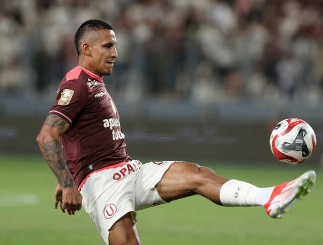 Álex Valera