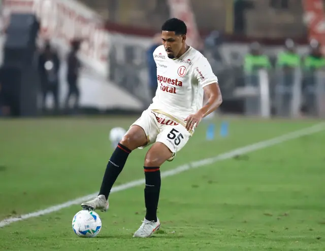 Jesús Castillo, Universitario