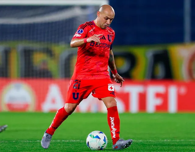 Marcelo Díaz no jugará la vuelta ante Alianza Lima. Foto: U de Chile Marcelo Díaz no jugará la vuelta ante Alianza Lima. Foto: U de Chile