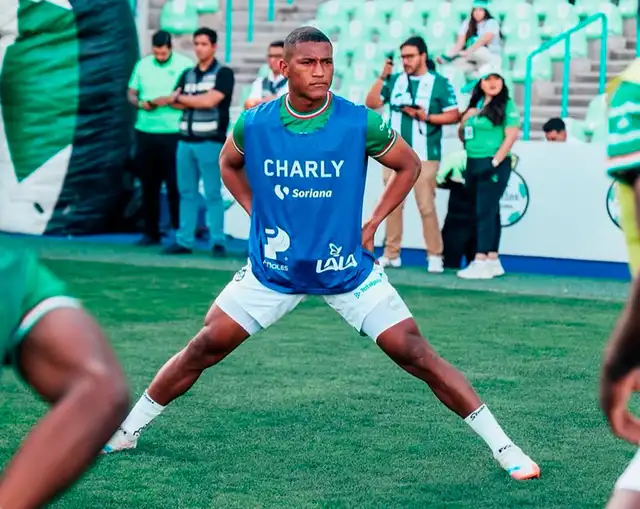 Carlos Gruezo Carlos Gruezo