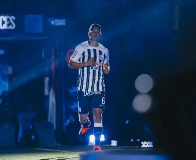 Garcés en su presentación   