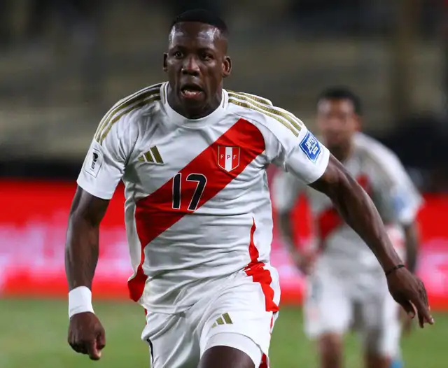 Luis Advíncula Luis Advíncula