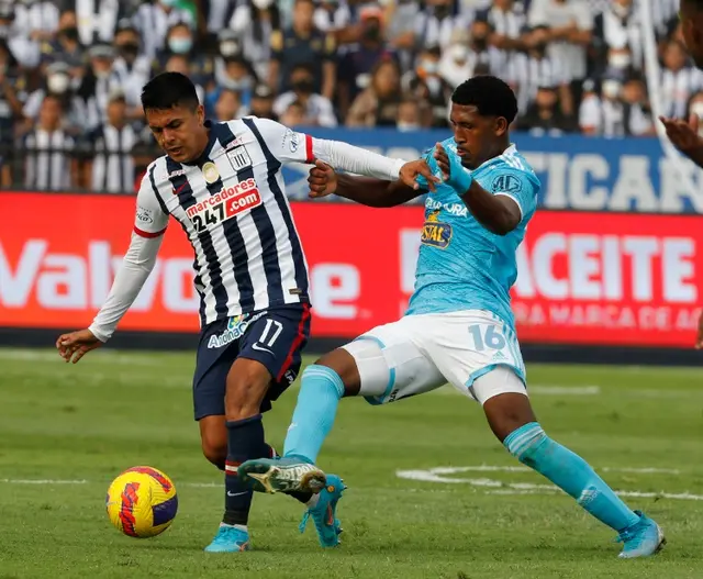 Alianza Lima vs. Sporting Cristal por el Torneo Apertura. Alianza Lima vs. Sporting Cristal por el Torneo Apertura.