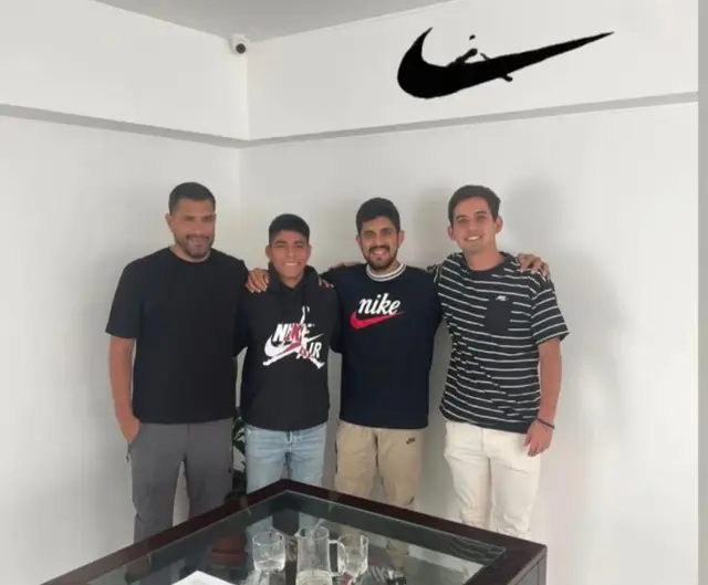 Piero Quispe firmó con Nike Piero Quispe firmó con Nike