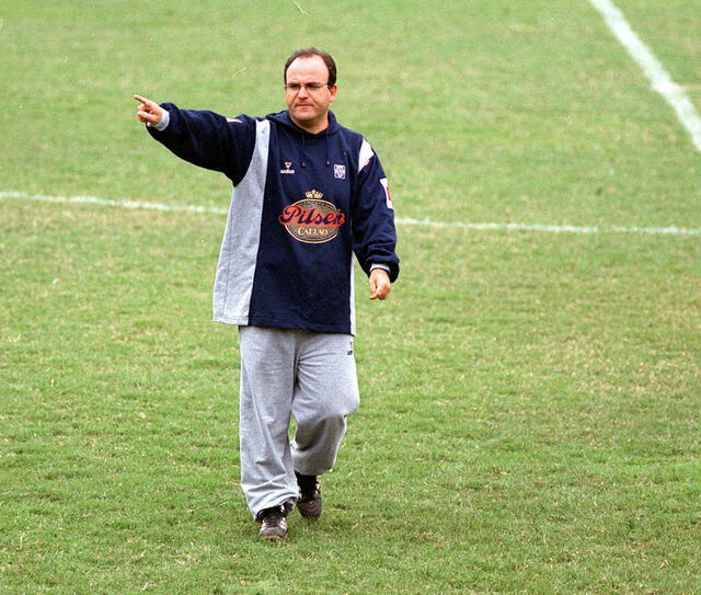Bernabe Herraez Alianza Lima campeon 2001