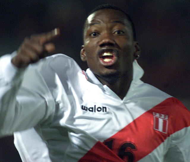 Andrés Mendoza anotó 7 goles con la selección peruana Andrés Mendoza anotó 7 goles con la selección peruana