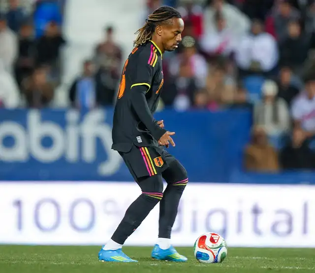 André Carrillo, Selección Peruana