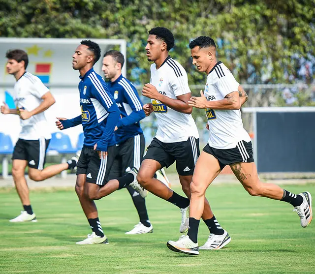 Universitario vs Sporting Cristal