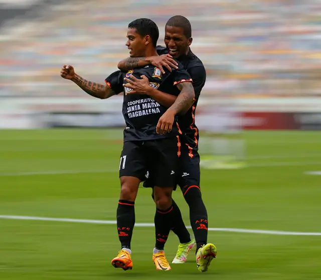 Universitario vs Ayacucho FC