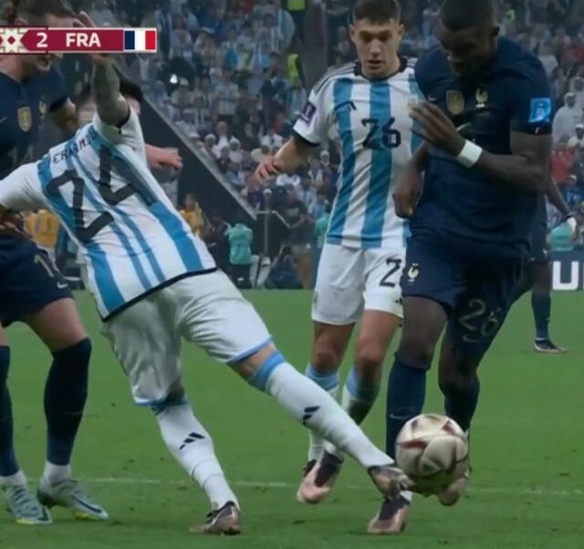  La polémica jugada de Enzo Fernández sobre Marcus Thuram.   